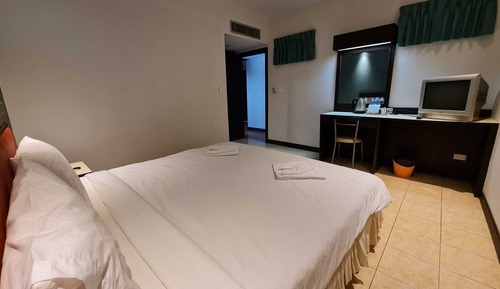 Standard-Doppel- oder -Zweibettzimmer