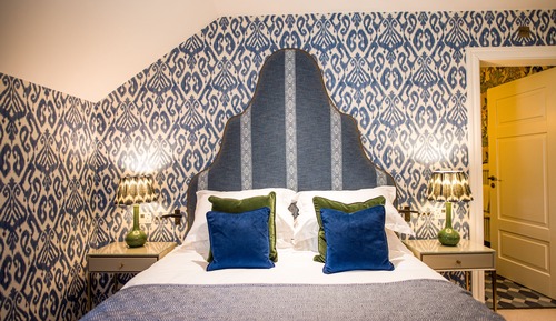 Deluxe-Doppelzimmer, 1 King-Bett, Blick auf den Innenhof