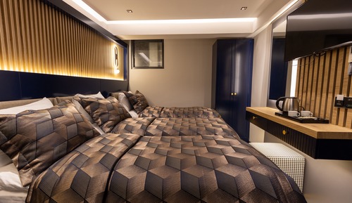 Economy-Dreibettzimmer