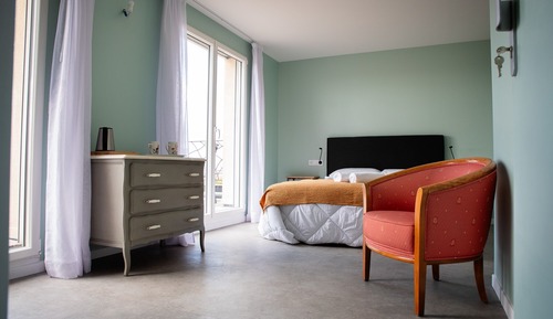 Doppel- oder Zweibettzimmer, eigenes Bad, Flussblick (Cézanne)