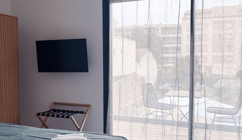 Superior-Doppel- oder -Zweibettzimmer, 1 King-Bett, Nichtraucher, zum Innenhof hin