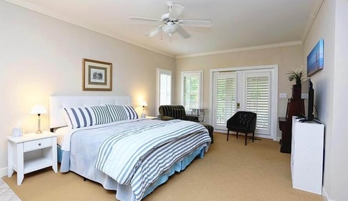 Premium Room, 1 King Bed