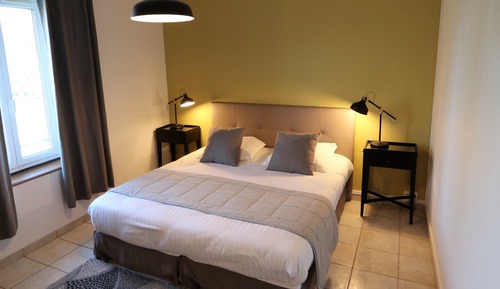 Basic-Vierbettzimmer, Gartenblick