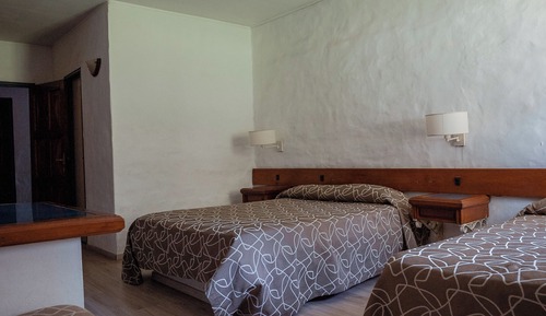 Habitación cuádruple estándar