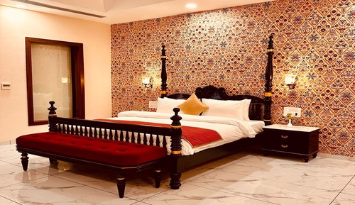 Royal-Zimmer