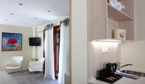 Superior-Zweibettzimmer, Whirlpool, eingeschränkter Meerblick