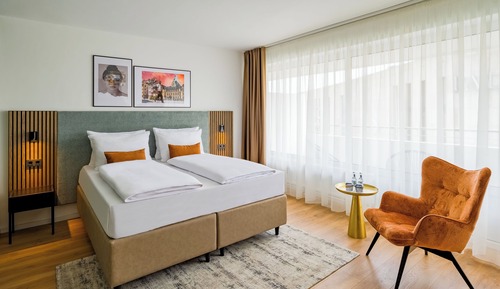 Business-Zimmer, 1 King-Bett, Balkon