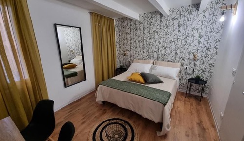 Comfort-Zimmer, 1 Queen-Bett
