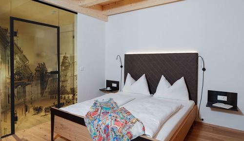 Deluxe-Maisonette, 1 Doppelbett und Schlafsofa