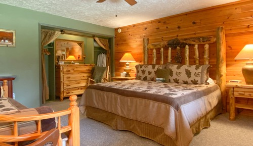 Classic-Vierbettzimmer, mit Bad, Bergblick (Aspen)