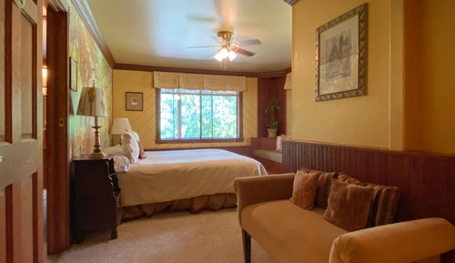 Deluxe-Suite, mit Bad, Bergblick (Golden Oaks)