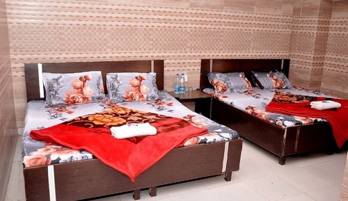 Familien-Vierbettzimmer