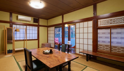 Traditional-Zimmer, Raucher, Gemeinschaftsbad