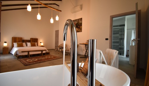 Luxury-Suite