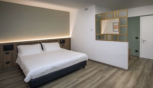 Exclusive-Suite