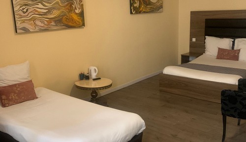 Vierbettzimmer