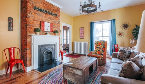 Apartment, eigenes Bad (The Shenandoah Suite)
