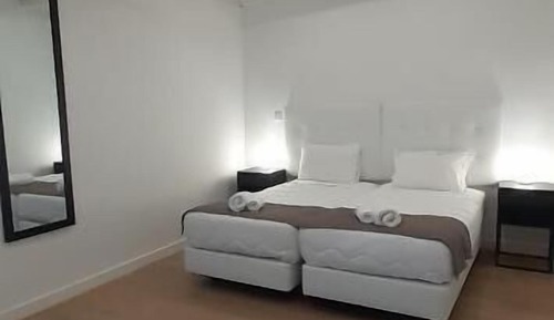 Standard-Doppel- oder -Zweibettzimmer