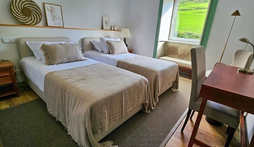 Classic-Doppel- oder -Zweibettzimmer
