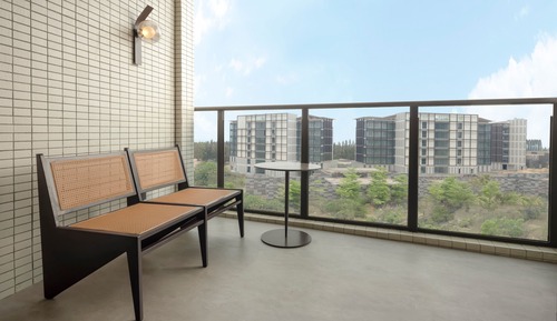 Superior-Zimmer, 1 King-Bett, Balkon, Stadtblick