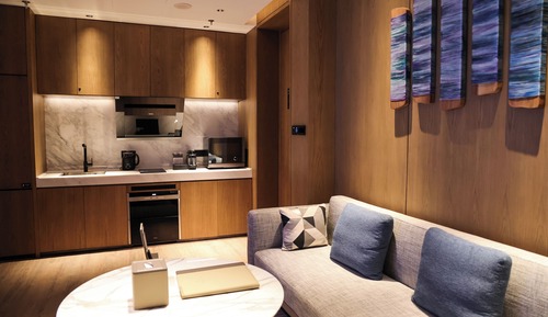 Club-Studiosuite, 1 King-Bett, Stadtblick