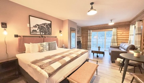 Zimmer, 1 King-Bett und Schlafsofa