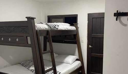 Standard-Vierbettzimmer, Gartenblick