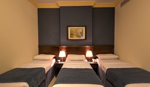 Basic-Dreibettzimmer