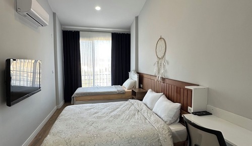 Superior-Zimmer, Balkon, Bergblick