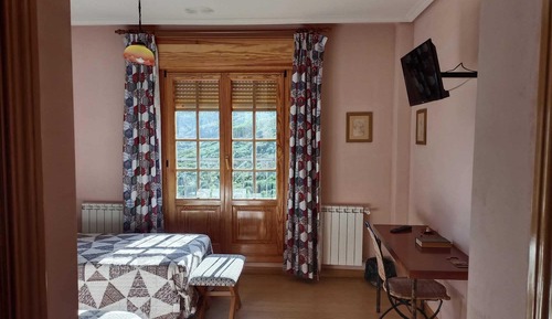 Standard-Zweibettzimmer