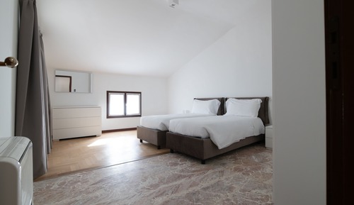 Deluxe-Apartment