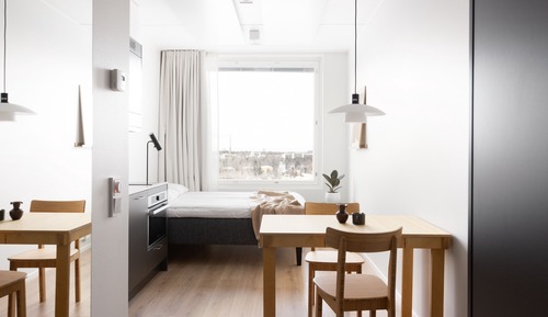 Compact studio with a sea view