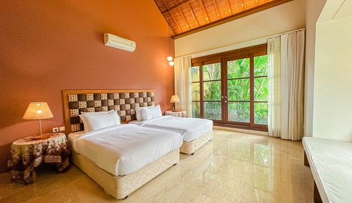 Villa, 5 Schlafzimmer