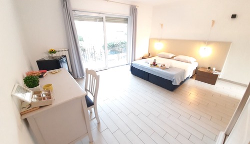 Deluxe-Doppelzimmer, 1 Schlafzimmer, Terrasse, Stadtblick