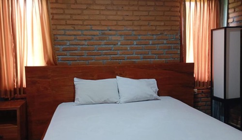 Traditional-Doppelzimmer