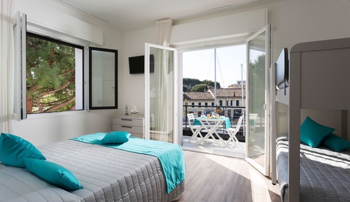 Deluxe-Apartment, 2 Schlafzimmer, Balkon, Kanalblick