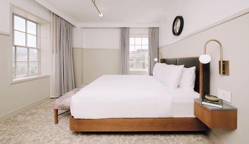 Zimmer (Deluxe Corner King)