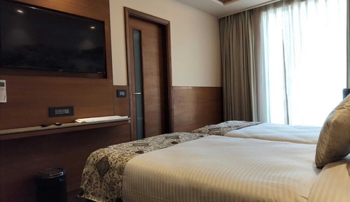Executive-Doppel- oder -Zweibettzimmer