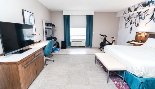 Zimmer, 1 King-Bett, barrierefrei, Badewanne (Mobility & Hearing)