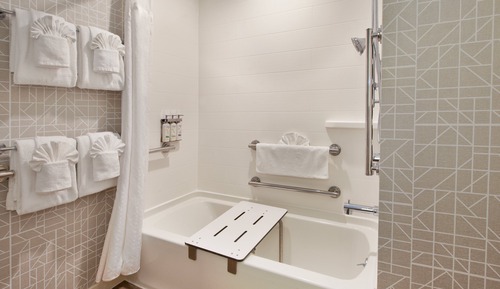 Standardzimmer, 1 King-Bett, barrierefrei (Mobility, Accessible Tub)