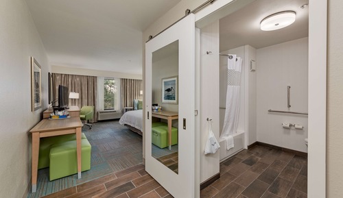 Zimmer, 1 King-Bett, barrierefrei