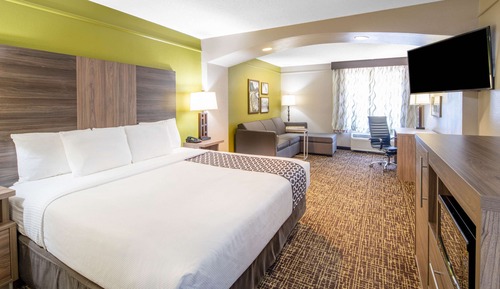 Studiosuite, 1 King-Bett, barrierefrei, Nichtraucher (Tub with Grab Bars)