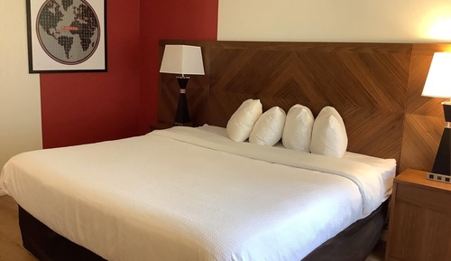 Zimmer, 1 King-Bett, Nichtraucher, Flussblick
