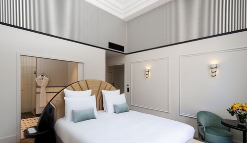 Junior-Suite, 1 Doppelbett, Terrasse (ground floor with private pool)