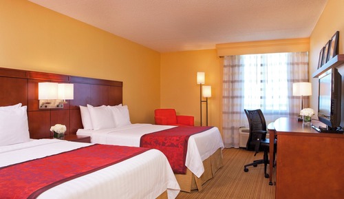 Zimmer, 2 Doppelbetten, Nichtraucher