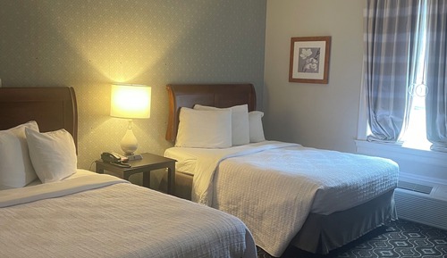 Standardzimmer, 2 Queen-Betten, Nichtraucher (Mobility, Roll-In Shower)