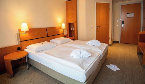 Standardzimmer, Mehrere Betten (Converts to 2 Twin Beds)