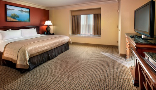 Suite, 1 King-Bett, barrierefrei, Badewanne (2 Room Suite)