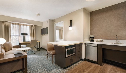 Suite, 1 Schlafzimmer (Mobility/Hearing Accessible, Tub)