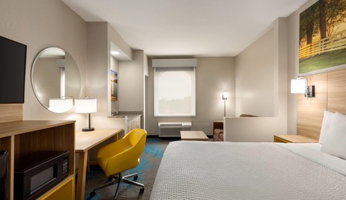 Zimmer, 1 King-Bett, Nichtraucher (Efficiency)